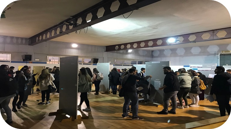 Análisis de la incidencia de talleres formativos en el desarrollo de competencias comunicativas en futuros docentes y ambientólogos