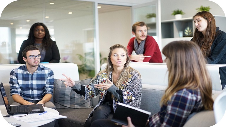 Un análisis del papel del uso de modos no textuales de representación del conocimiento científico en exposiciones de estudiantes de formación profesional